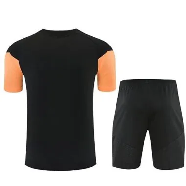 Image 3 de l’album 26-27 Arsenal Training Soccer Suit