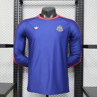 Immagine 2 dell’album Maglie da calcio retrò del Newcastle United del 26-27