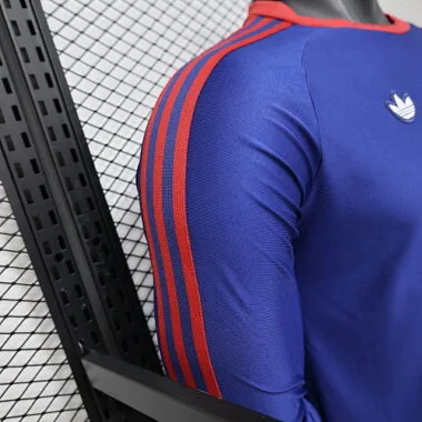 Immagine 4 dell’album Maglie da calcio retrò del Newcastle United del 26-27