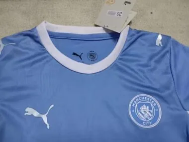 Image 6 de l’album 26-27 Manchester City Home Kids Soccer Jerseys