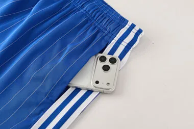 Imagen 4 del álbum Equipación de entrenamiento de fútbol del Chelsea 26-27