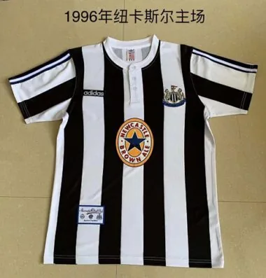 Maillots de football rétro domicile de Newcastle de 1996
