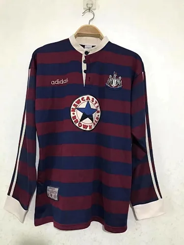 Maillots de football rétro à manches longues Newcastle United (extérieur) 1995/97
