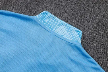 Afbeelding 14 van album 26-27 Manchester City Long Sleeve tracksuit