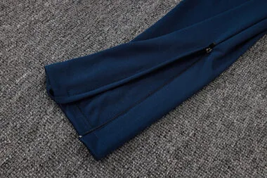 Image 18 de l’album Maillot à manches courtes et pantalon domicile Manchester City 25-26