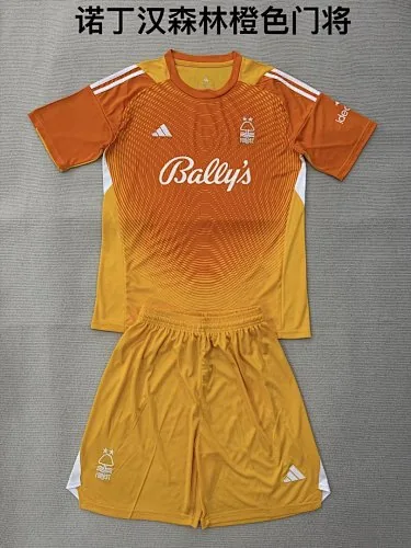 25-26 Nottingham Forest Goalkeeper Soccer Jerseys