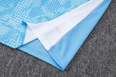 Image 11 de l’album Maillot d’entraînement de football Manchester City 25-26