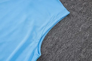 Image 13 de l’album Maillot d’entraînement de football Manchester City 25-26
