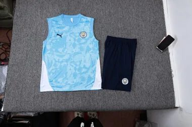 Image 14 de l’album Maillot d’entraînement de football Manchester City 25-26