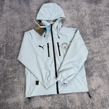 Image 6 de l’album Vestes coupe-vent Manchester City 25-26