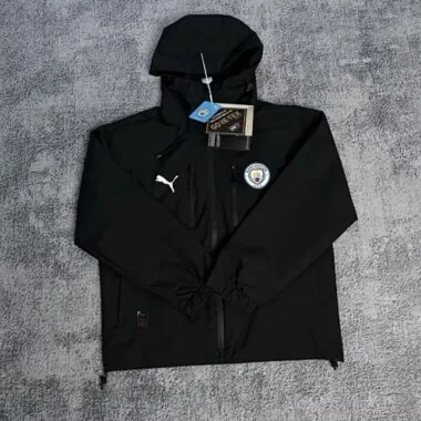 Image 8 de l’album Vestes coupe-vent Manchester City 25-26