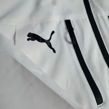 Image 16 de l’album Vestes coupe-vent Manchester City 25-26