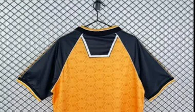 1996-98 Wolves Home Retro Soccer Jerseys Albumbild 4