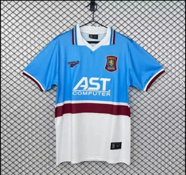 Maillots de football rétro Aston Villa (à l'extérieur) saison 97-98