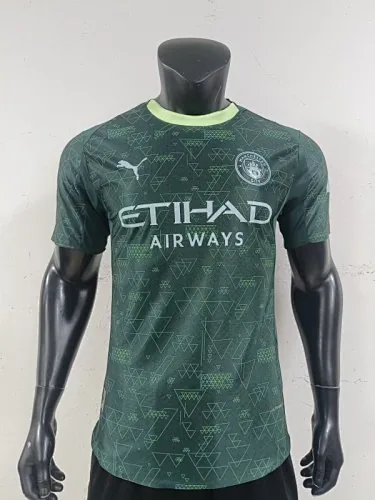Maillots de football Manchester City 25-26, version « quatrième joueur »