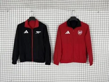Image 8 de l’album 25-26 Vestes coupe-vent Arsenal