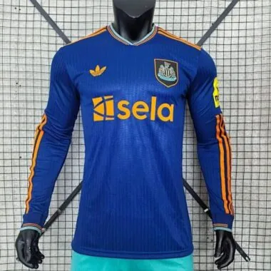 Maillots de football Newcastle United 25-26, version « Third Player »