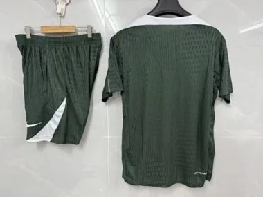 Image 4 de l’album Tenue d’entraînement de football Chelsea 25-26