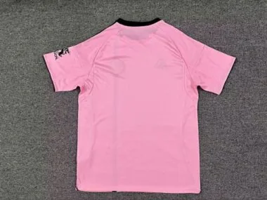 Image 2 de l’album Maillots de football de troisième équipe du Leicester City n° 25-26