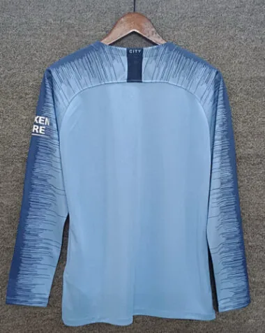 Image 5 de l’album 18-19 Manchester City Home Retro Soccer Jerseys
