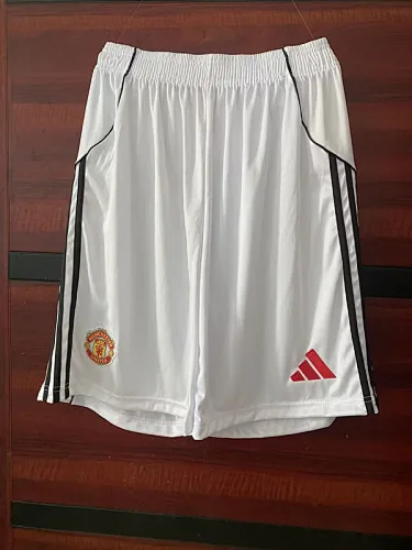 Short de football domicile Manchester United 25-26
