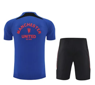Image 2 de l’album Tenue d’entraînement de football Manchester United 25-26