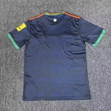Image 2 de l’album Maillots de football Newcastle United (troisième tenue) n° 25-26
