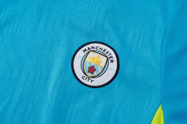 Imagem 3 do álbum Fato de treino de futebol do Manchester City 25-26