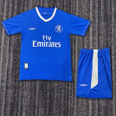 2003 Chelsea Heimtrikots für Kinder