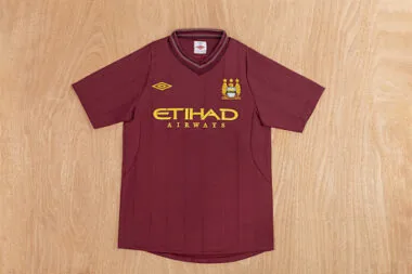 12–13 Manchester City Auswärts-Retro-Fußballtrikots