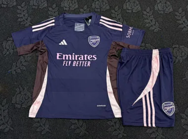 25–26 Arsenal-Fußballtrikots für Kinder