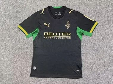 Fußballtrikots 26–27 von Mönchengladbach (Auswärtstrikots, Spielerausführung) Albumbild 5