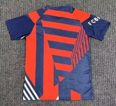 Immagine 2 dell’album 26-27 Maglie da calcio speciali del Bayern