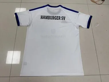 Immagine 2 dell’album 26-27 Maglie da calcio da casa dell’Hamburger