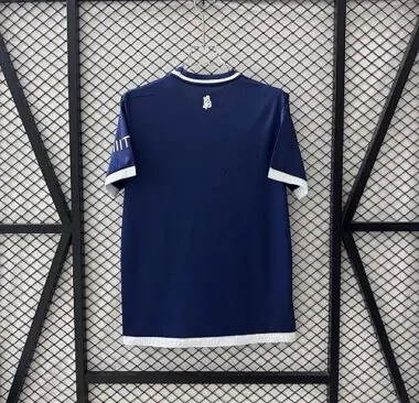 Imagem 2 do álbum Camisolas de futebol do Bochum para jogos em casa, n.º 26-27