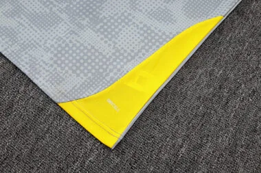 Imagem 7 do álbum Fato de treino de futebol do Dortmund 25-26