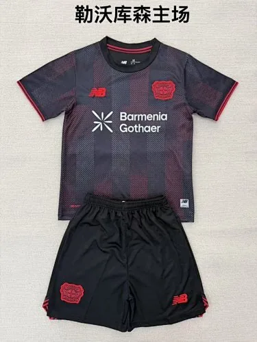 Camisetas de fútbol del Leverkusen para los partidos en casa de las jornadas 25 y 26