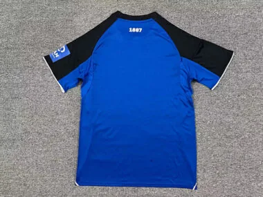 25–26 Hamburger Auswärts-Fußballtrikots Albumbild 2
