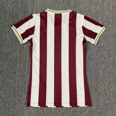 Immagine 2 dell’album 25-26 Maglie della squadra femminile di calcio di Norimberga