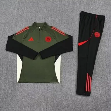 25-26 Bayern Training Soccer Suit