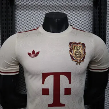 Imagem 3 do álbum 25-26 Bayern Player Version Soccer Jerseys