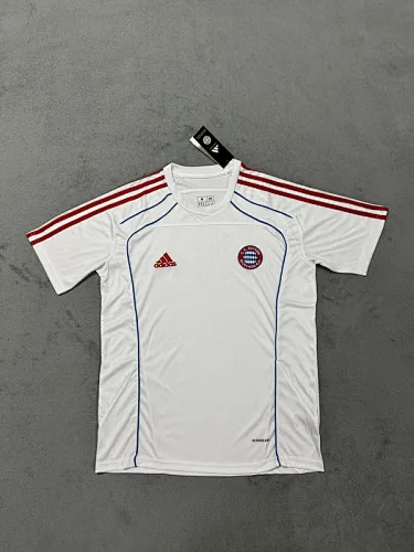 25-26 Bayern T-Shirts