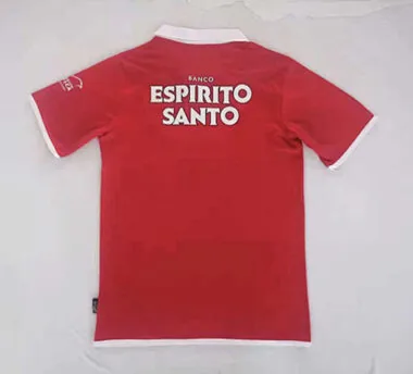 Imagen 2 del álbum 2004/05 Benfica Home Retro Soccer Jerseys