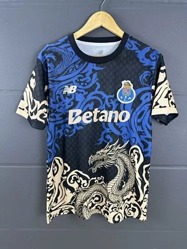 25-26 Speciale voetbalshirts van Porto