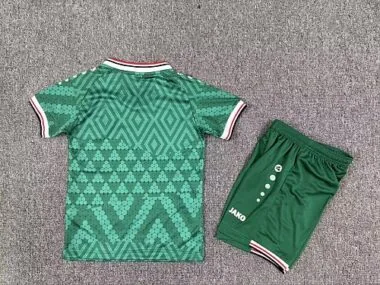 Imagen 2 del álbum 26-27 Iraq Away Kids Soccer Jerseys