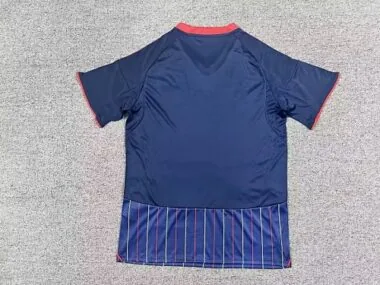 Image 2 de l’album Maillots de football à l’extérieur de Barranquilla 26-27