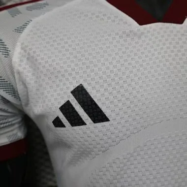 Imagem 4 do álbum 2026 UAE Home Player Version Soccer Jerseys