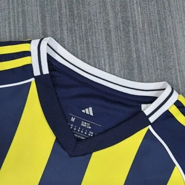 25-26 Fenerbahce Home Albumbild 4