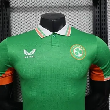 Imagem 2 do álbum 25-26 Celtic Special Player Version Soccer Jerseys