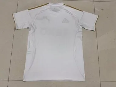 Imagen 2 del álbum 25-26 Aberdeen Third Soccer Jerseys